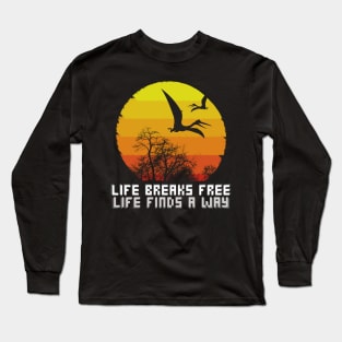 life breaks free Long Sleeve T-Shirt